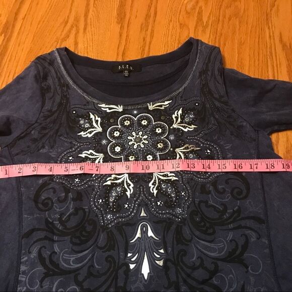 BLEU Cotton Print Top Medium - Picture 3 of 8